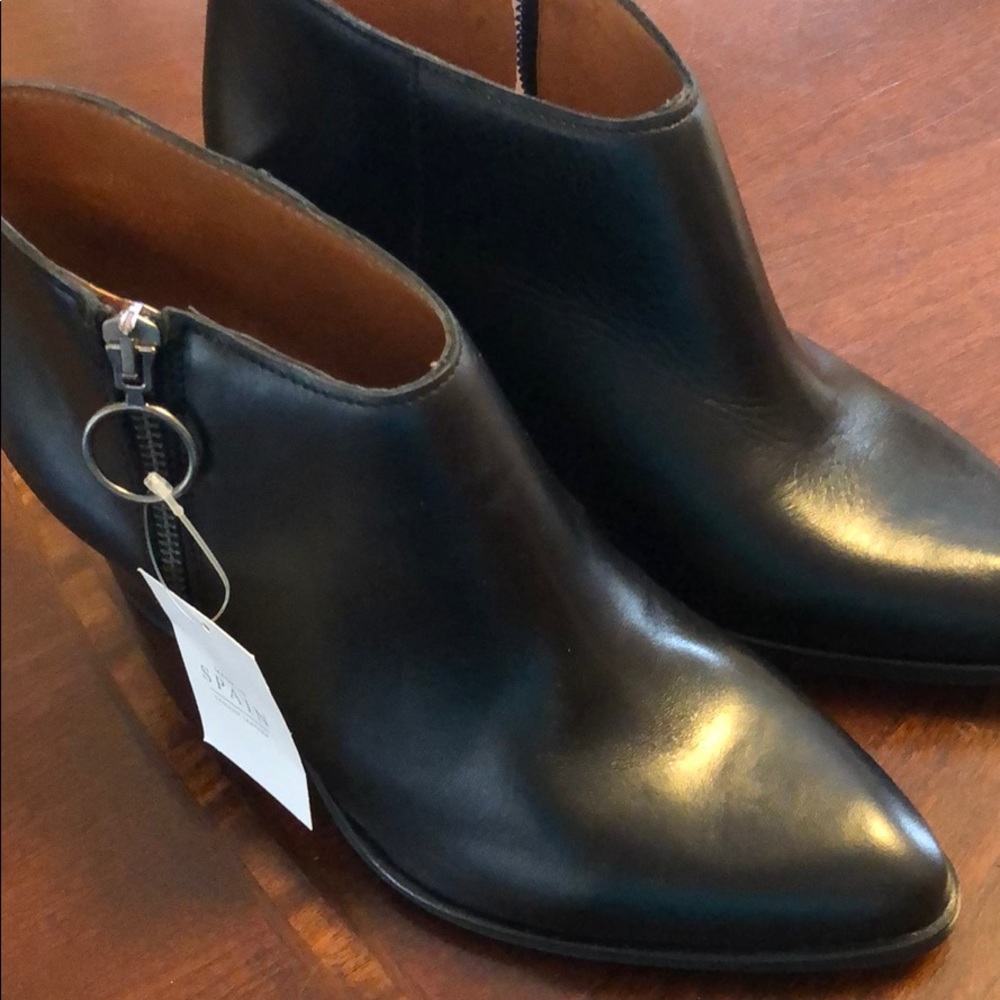 Women’s booties
